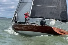1988 Julian Everitt Channel 32