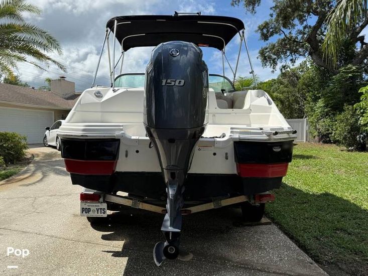 2016 NauticStar 223 DC Sport Deck