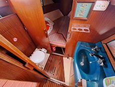 1982 Dufour 3800