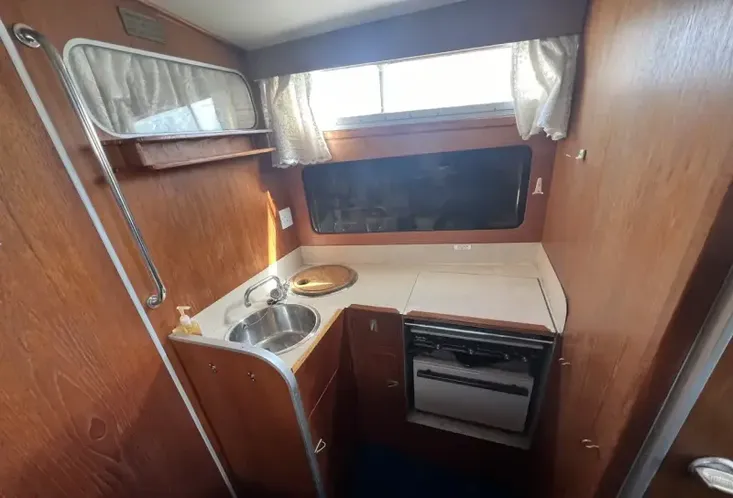 1986 Princess 30DS