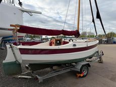 2003 Cape Cutter 19