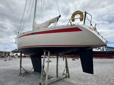 1981 Beneteau First 35