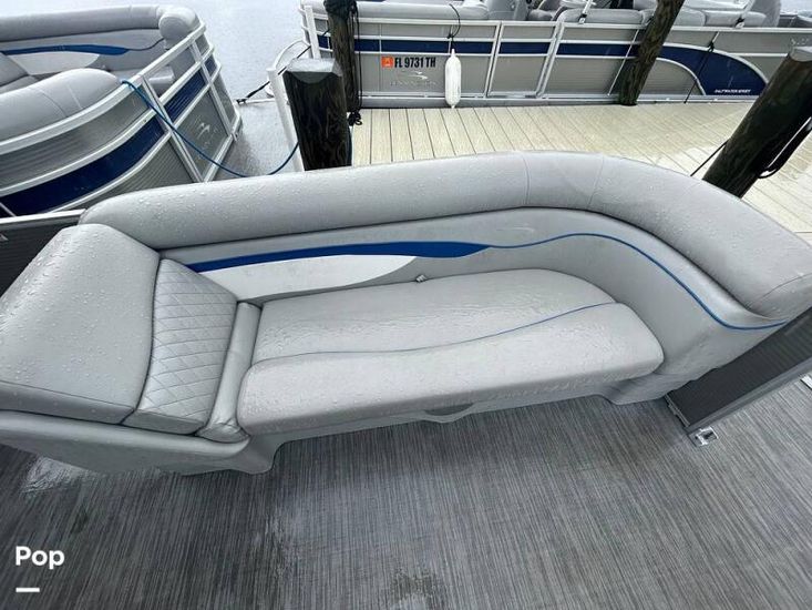 2023 Bennington 22 ss