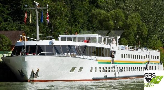 90m / 126 pax Cruise Ship for Sale / #1092572