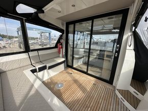 2022 Jeanneau NC33 33