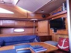 Bavaria 40 Vision - new engine and sails