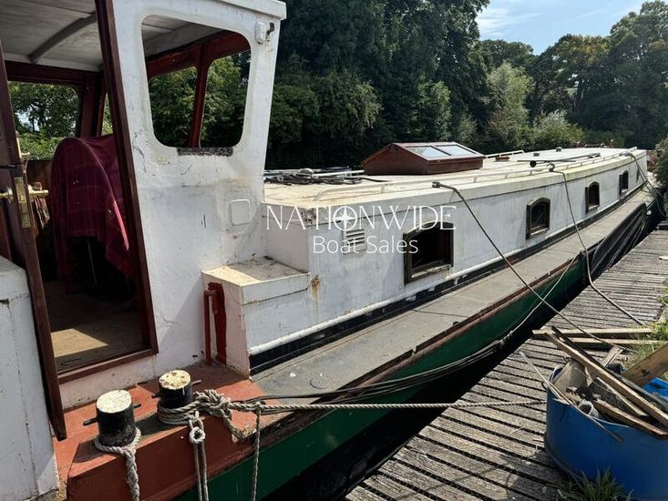 70ft by 13ft Dutch Barge