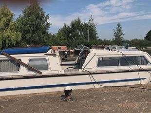 Izabella 32ft Centre Cockpit Cruiser