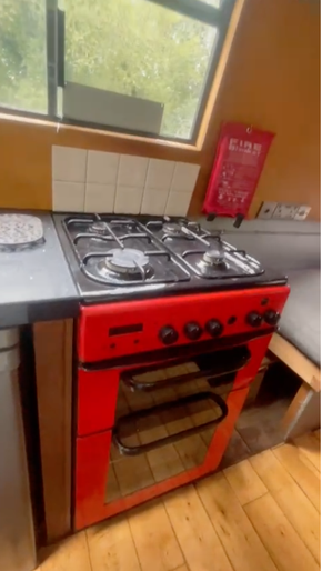 Oven