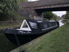 36ft newly refurbished narrowboat