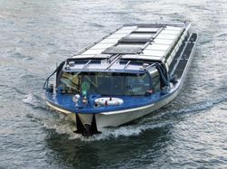 3 Fahrgastschiffe
