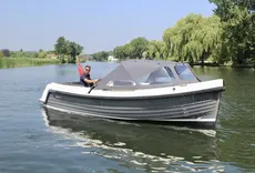 2025 Interboat Intender 700