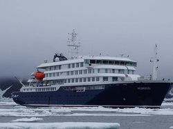 Cruise Ship Ice class