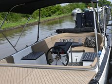NEW Maxima 630 sloop with Honda 60hp