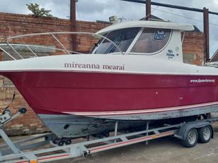 ARVOR 250 WITH MERCRUISER 220HP