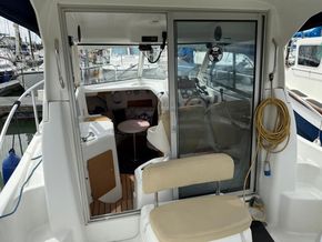 Beneteau Antares 7 Inboard diesel engine - low hours - Companionway