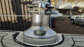 genoa winch