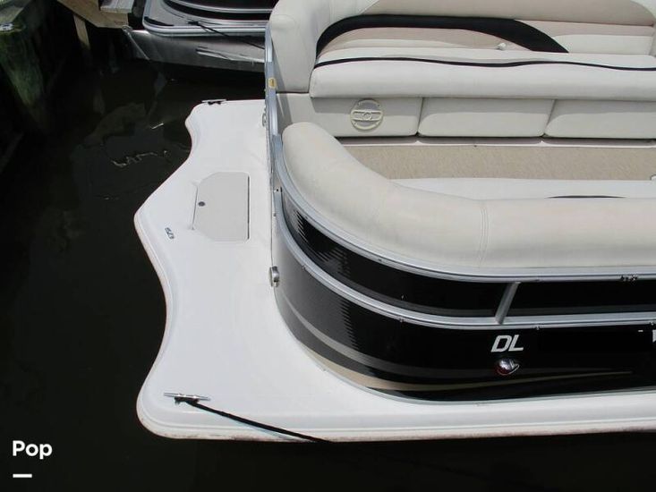 2014 Hurricane 236 fundeck