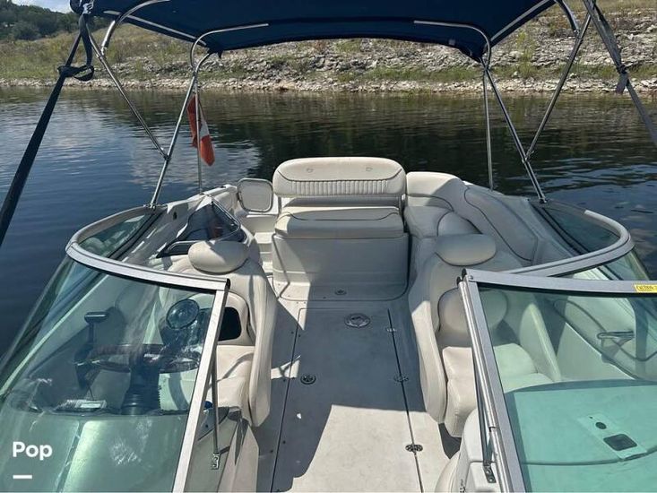 2005 Crownline 240 ex