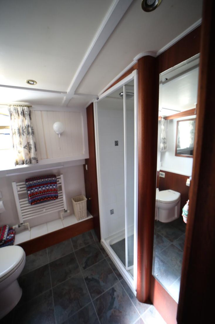 Delta Marine Luxemotor
