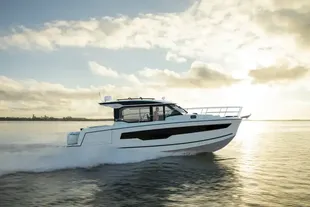 2026 Jeanneau Merry Fisher 1095 Coupé Series 2
