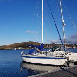 Jeanneau Melody 34 Cruising Yacht