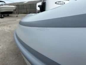 AB Inflatables ALX 10  - Exterior