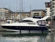 1997 Fairline Phantom 38