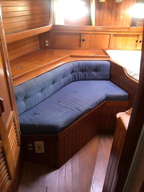 Aft cabin