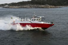 Reduced price: Combat boat 90 Ambulance vessel Alf Lundgren