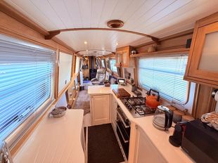 60ft 2022 Aqualine Cruiser Stern Narrowboat with barrus diesel engine