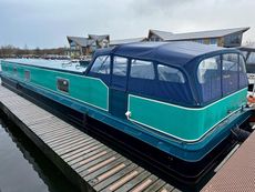 Brand New 2 Bedroom Richmond 70ft Widebeam Canalboat