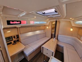 2024 Bavaria Cruiser 34 3