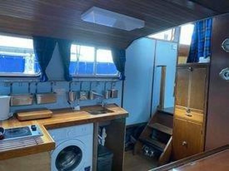 1963 Twin Screw Motor Yacht