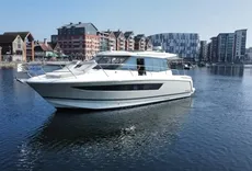 2017 Jeanneau NC 11