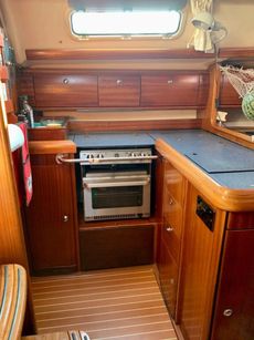 2003 Bavaria 36