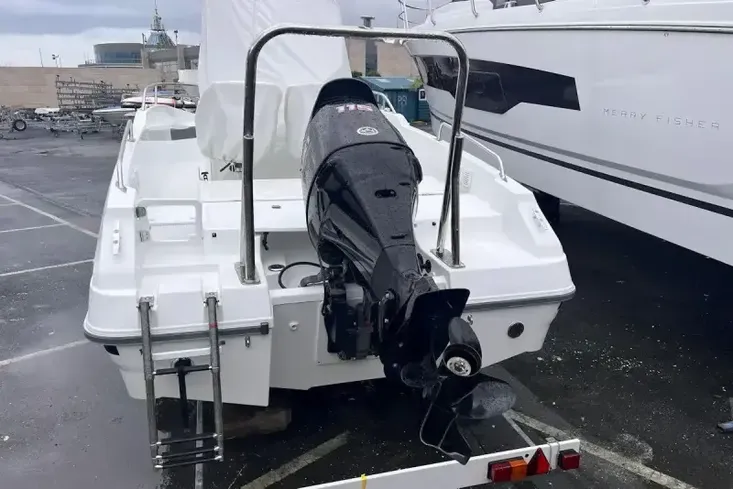2018 Beneteau Flyer 5.5 Spacedeck