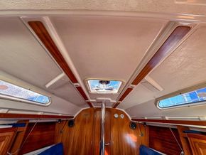 2001 Dufour  32 Classic  29