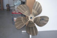 RH, 26.5″ Diameter x 16″ Pitch, 5-Blade, Bronze, Unused Prop