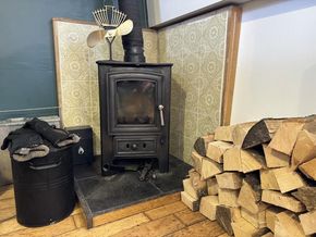 Villager Heron 5kw multifuel stove