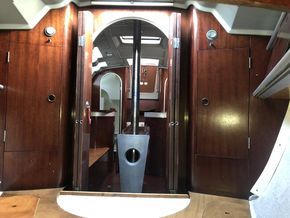 Forward Cabin - looking aft