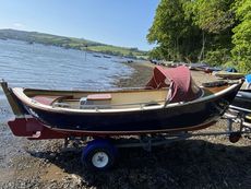 Unique, good looking river boat