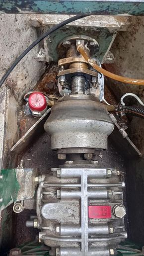 transmission & Stern Gland