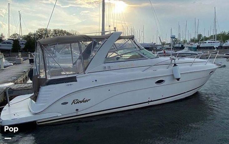 2005 Rinker fiesta vee 300