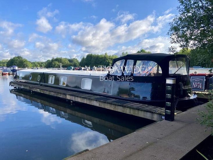 68ft by 12ft Widebeam Cruiser
