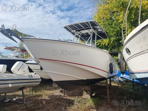 BOSTON WHALER 240 OUTRAGE