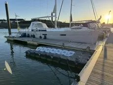 2015 Beneteau Oceanis 45 (3 cabins)