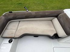 2017 Bayliner Element XR7