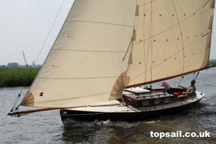 1986 Easticks 28 Custom River Cruiser (Electric) - topsail.co.uk