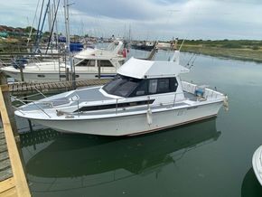 Powles 33 Sportsman Large Fast Fisher - Exterior